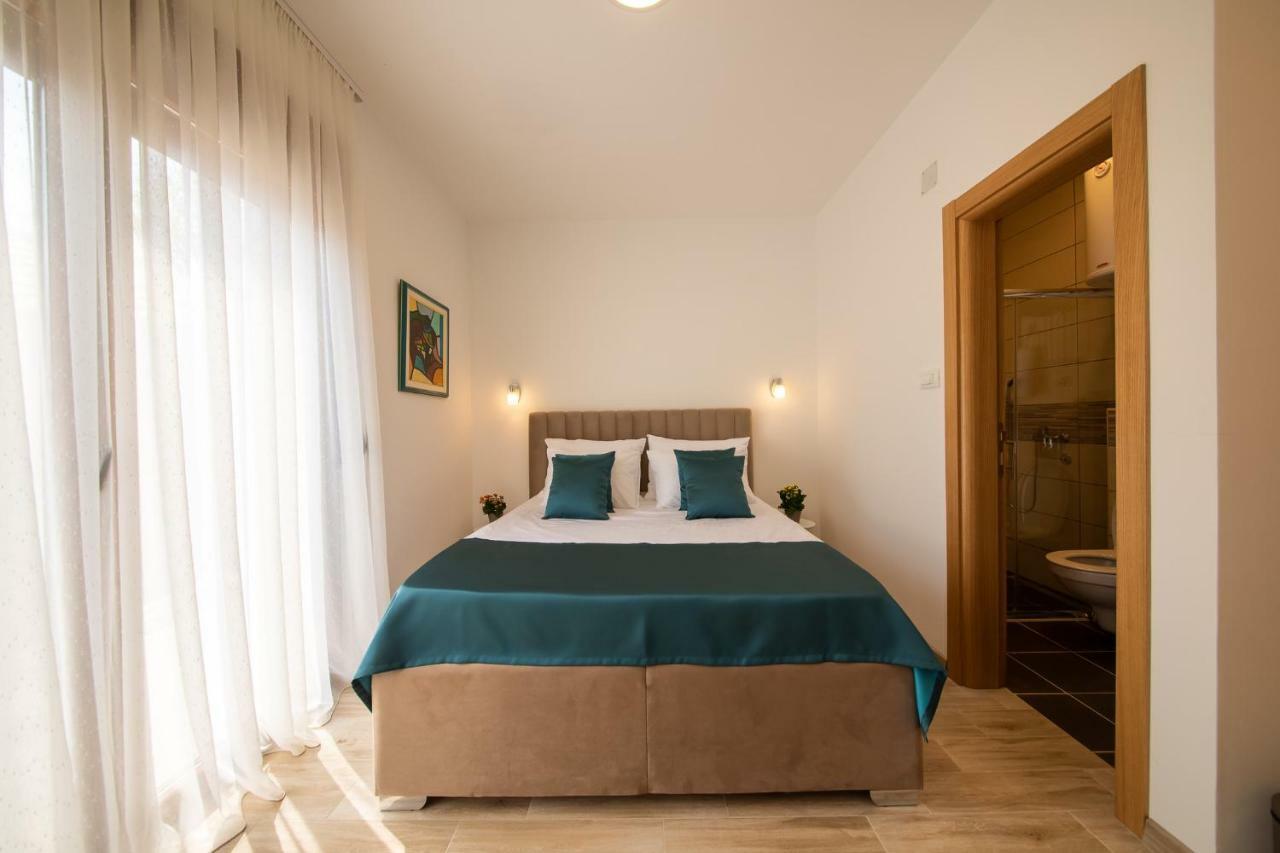 Apartments Vojislav Virpazar Ngoại thất bức ảnh