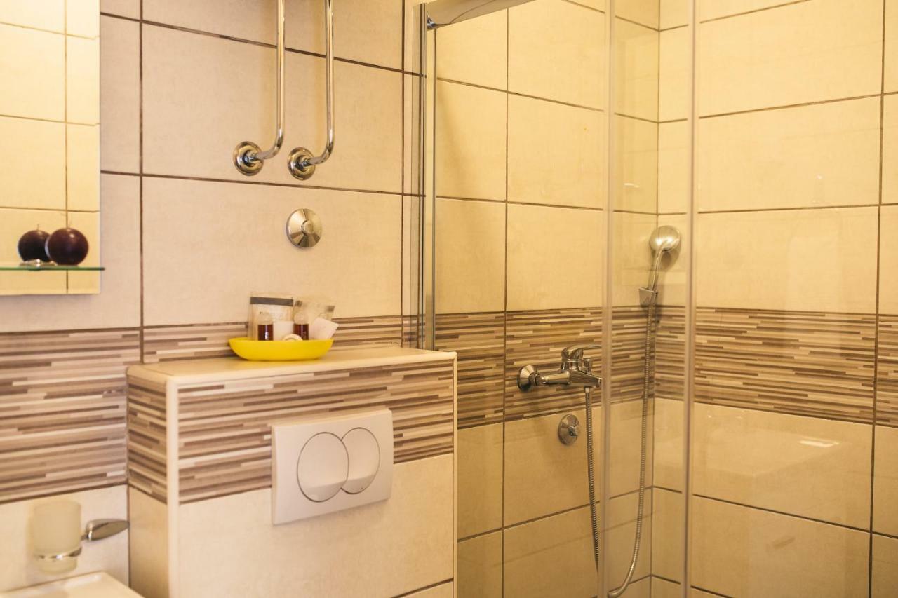 Apartments Vojislav Virpazar Ngoại thất bức ảnh