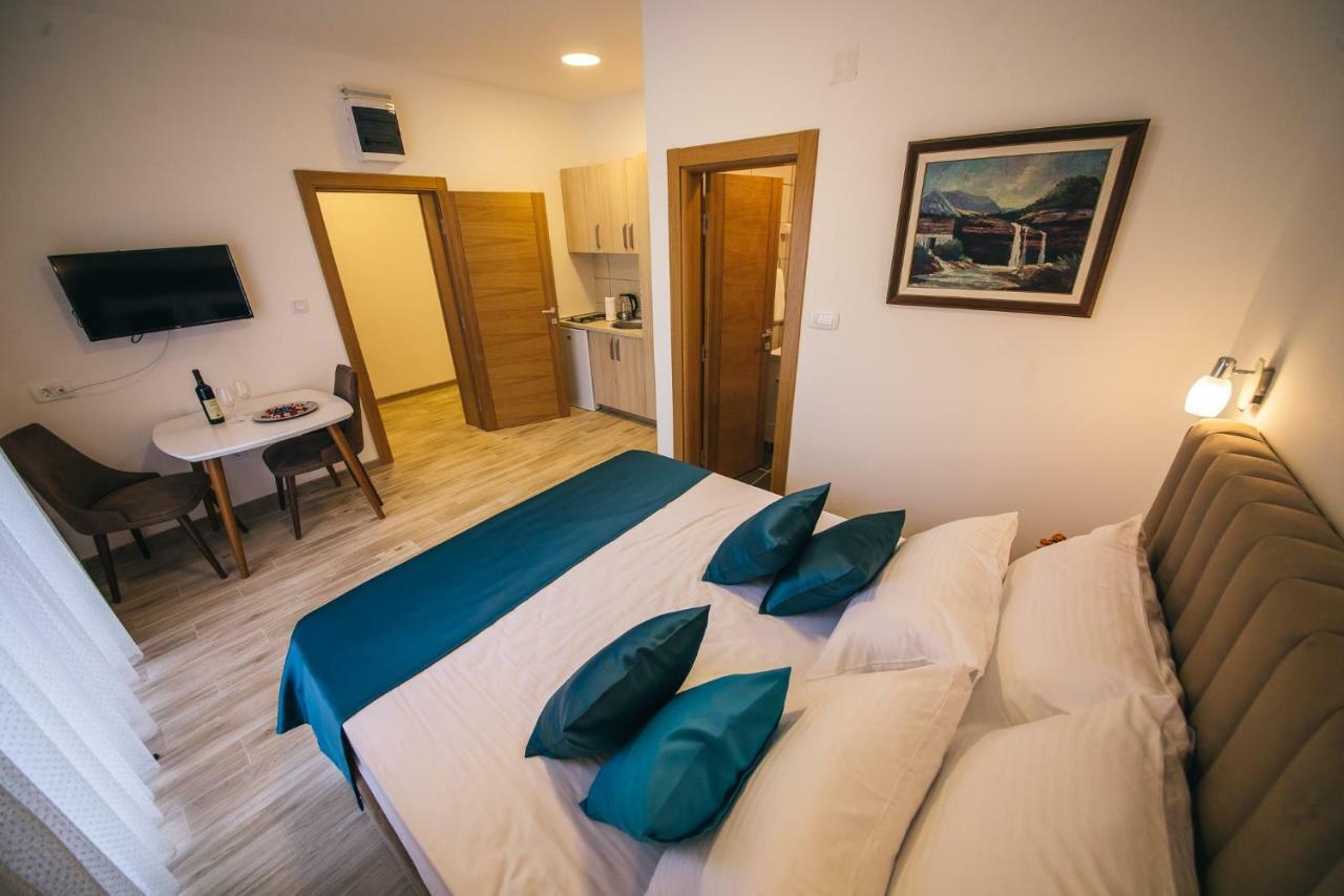 Apartments Vojislav Virpazar Ngoại thất bức ảnh