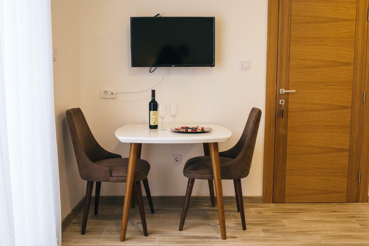 Apartments Vojislav Virpazar Ngoại thất bức ảnh
