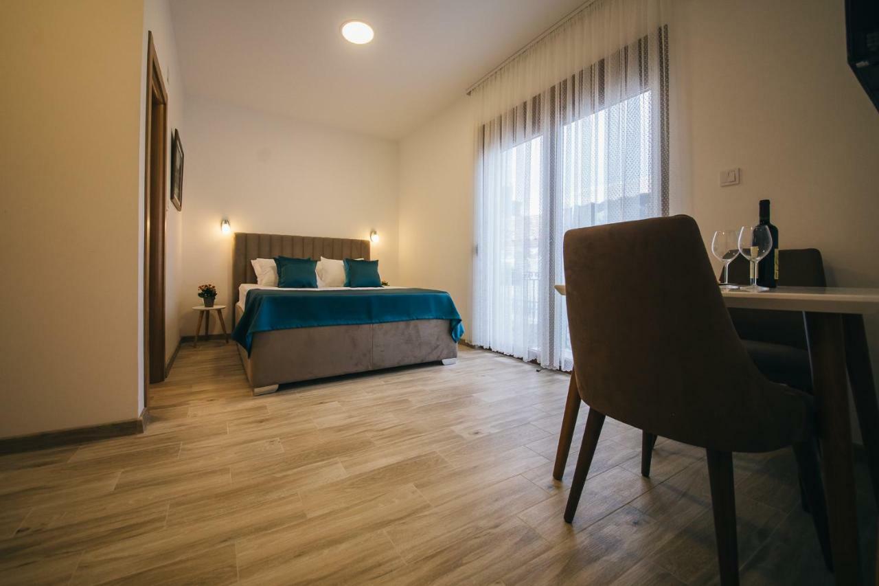 Apartments Vojislav Virpazar Ngoại thất bức ảnh